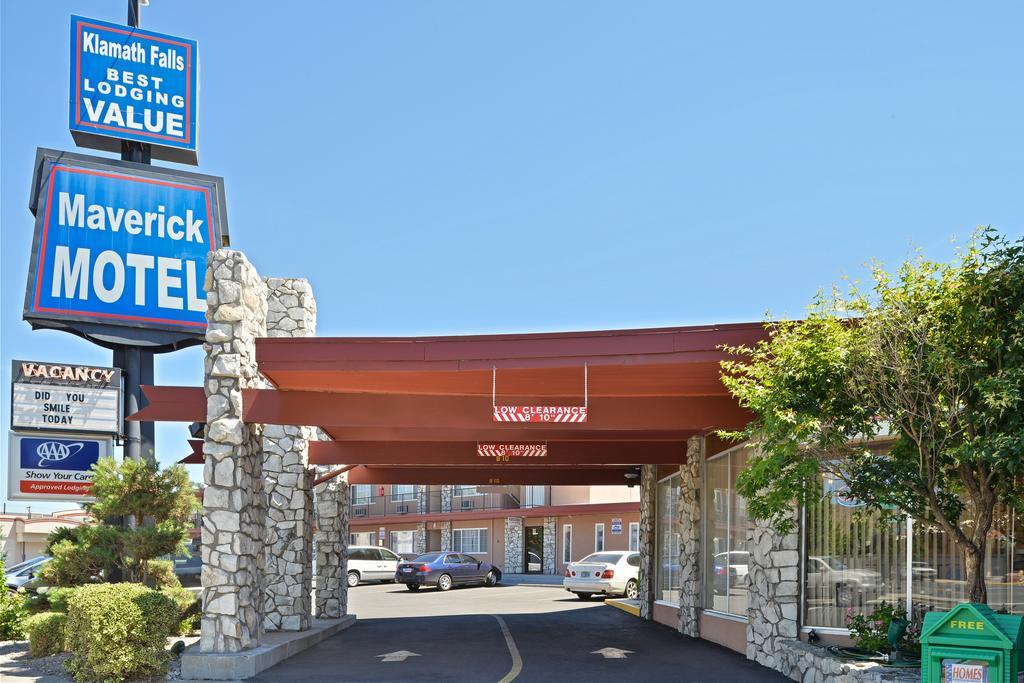 Maverick Motel Klamath Falls Buitenkant foto